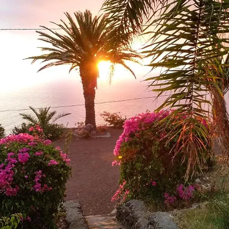 House With 4 Bedrooms In La Matanza De Acentejo, With Wonderful Mountain View, Private Pool, Enclosed Garden - 500 M From The Beach * La Matanza De Acentejo