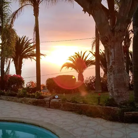 Holiday home House With 4 Bedrooms In La Matanza De Acentejo, With Wonderful Mountain View, Private Pool, Enclosed Garden - 500 M From The Beach *